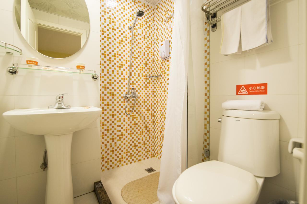 Home Inn Shanghai Pudong Nanpu Bridge Tangqiao Commercial Square Экстерьер фото
