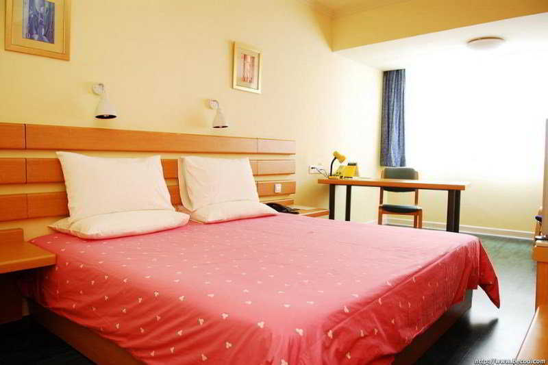 Home Inn Shanghai Pudong Nanpu Bridge Tangqiao Commercial Square Экстерьер фото